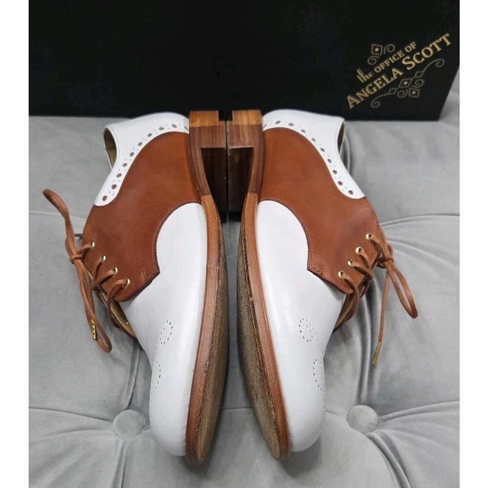 The Office of Angela Scott Ms. Presley White Oxfords Leather Womens Shoes 39 9 - Picture 13 of 16